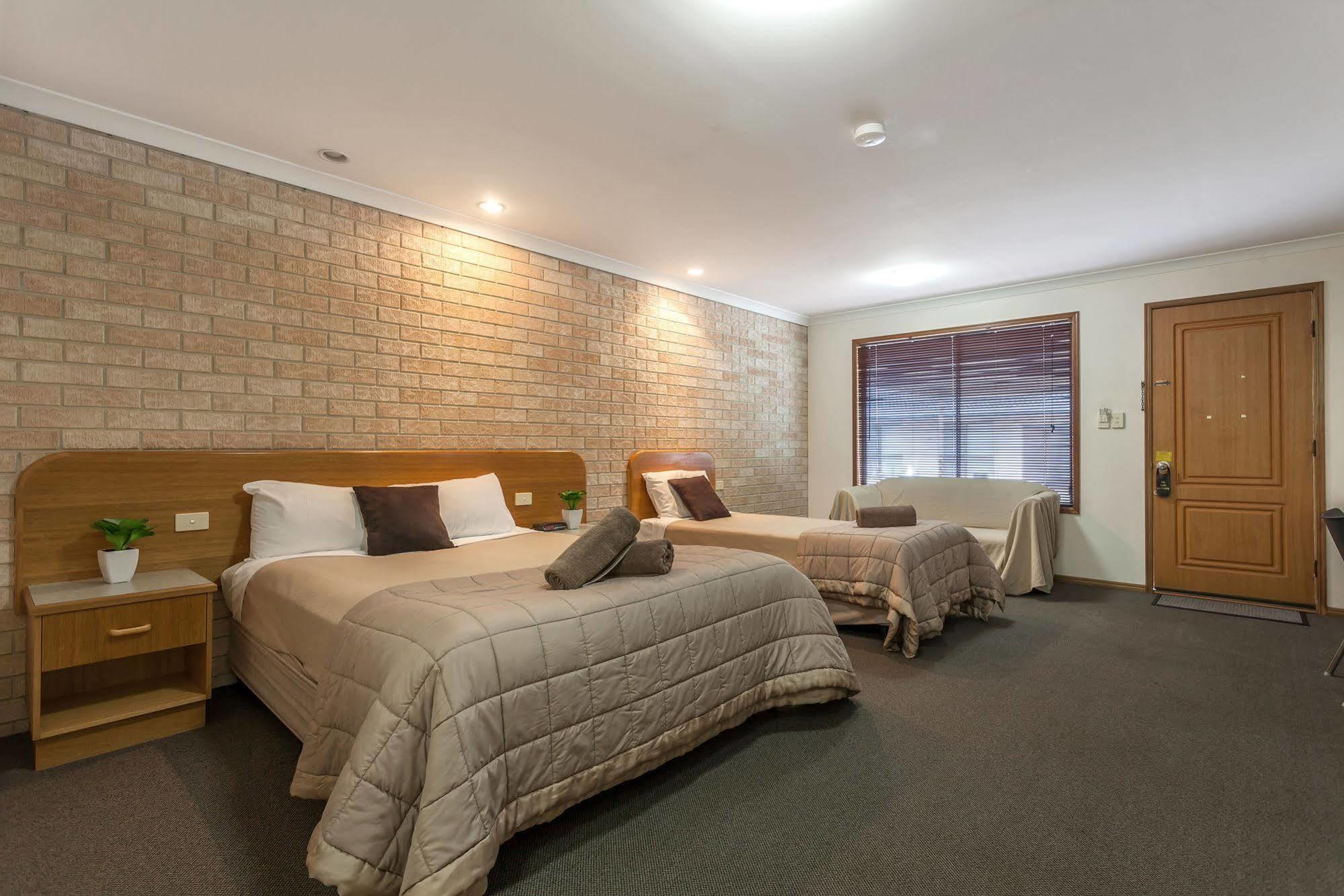 Clifford Gardens Motor Inn Toowoomba Exterior foto